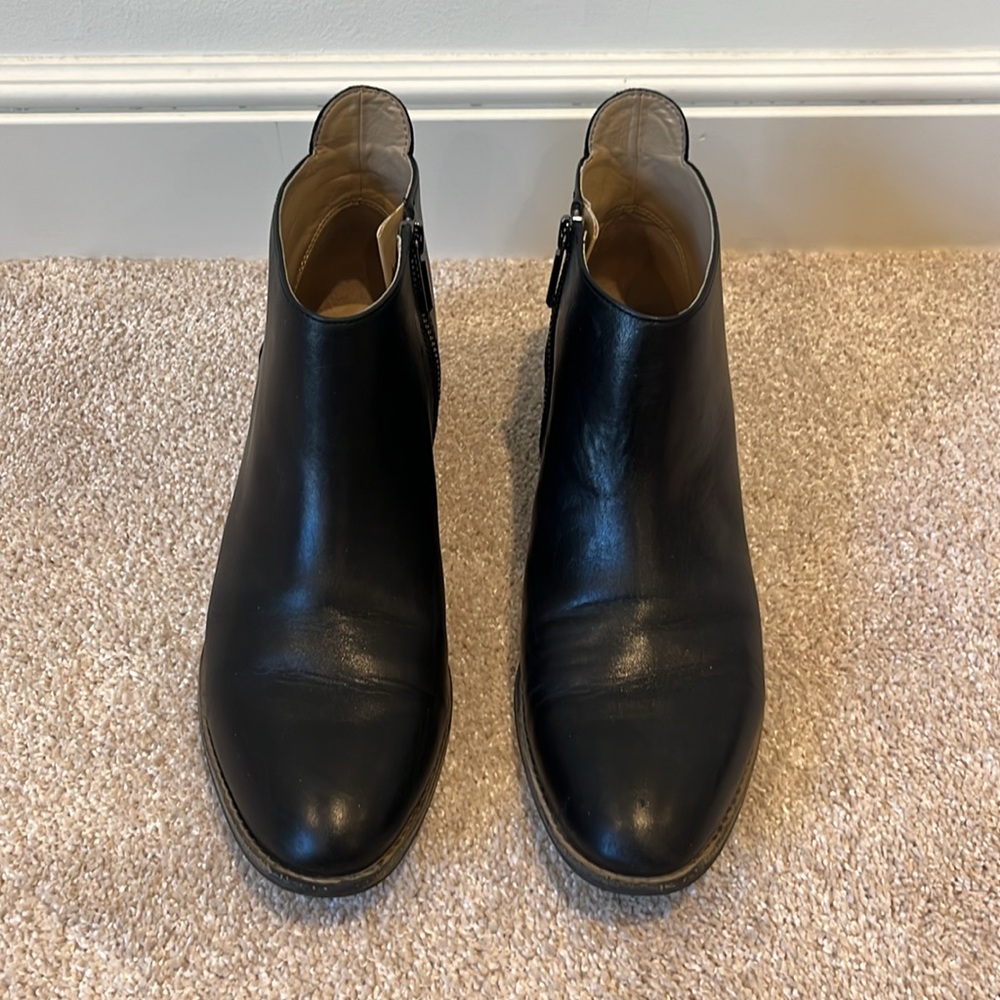 NEW Karl Lagerfeld Paris, Black Leather Ankle Boots, Size 9.5 - Picture 5 of 10